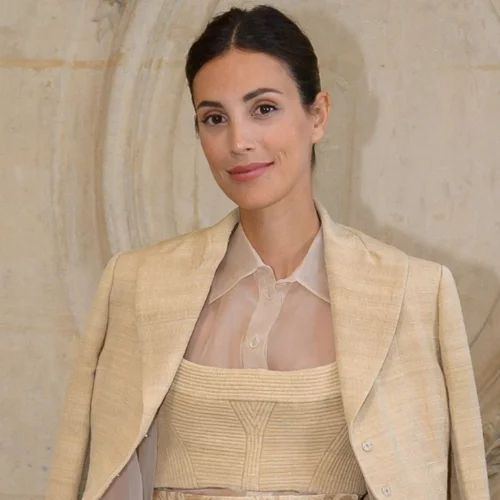 Λατρεύεις τις ουδέτερες αποχρώσεις; Τότε αυτά τα looks είναι ιδανικά για εσένα