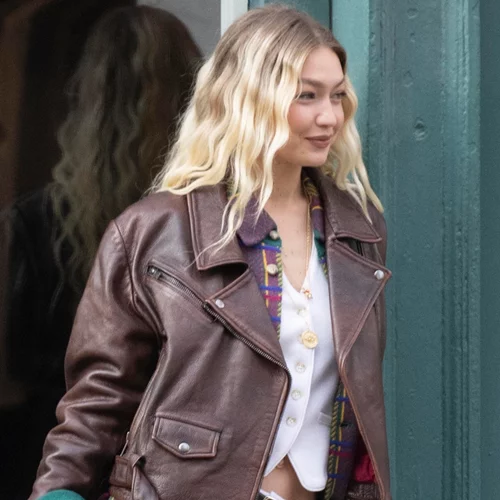 Οι ανανεωμένοι τρόποι για να φορέσεις το λευκό παντελόνι την άνοιξη