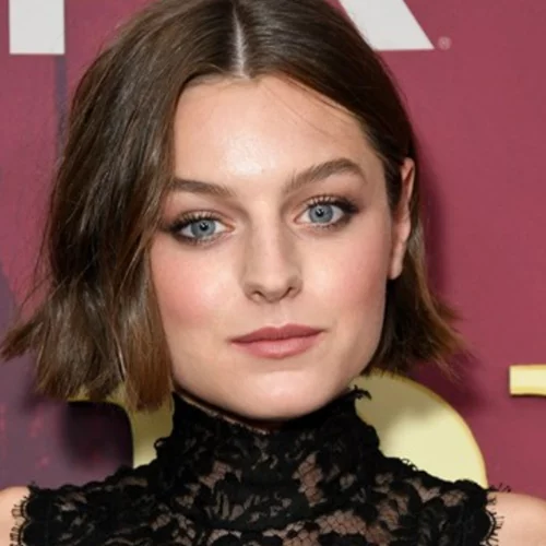 Emma Corrin | Το νέο επαγγελματικό της βήμα μετά το The Crown