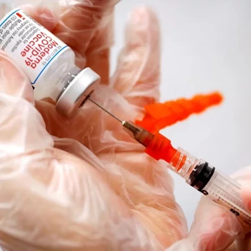 Εμβόλιο για την ευλογιά των πιθήκων | Στην Ελλάδα 2.300 δόσεις - ποιοι θα το κάνουν πρώτοι