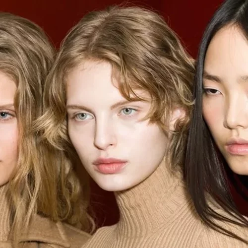 Πώς να εφαρμόσεις ρουζ στην ώριμη επιδερμίδα σου για εντυπωσιακό εφέ λίφτινγκ