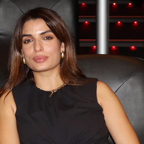 Τόνια Σωτηροπούλου | Στόλισε το δέντρο της μαζί με τους διάσημους φίλους της