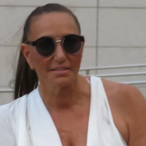Donna Karan | Νοσηλεύτηκε με κορωνοϊό