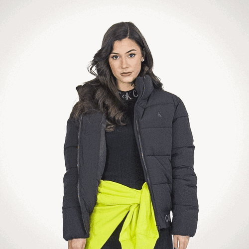 Πώς θα αναβαθμίσεις το μαύρο φόρεμά σου