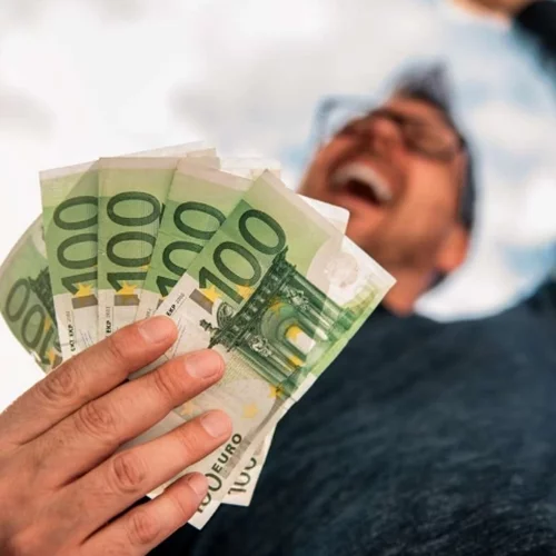 Πόσα χρήματα χρειάζεσαι για να είσαι ευτυχισμένος | Το Harvard απαντά