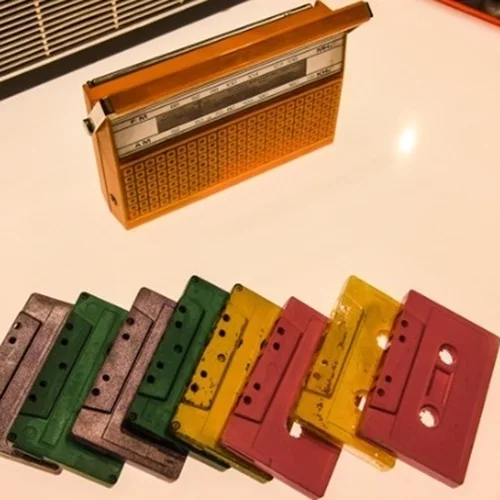 Από την κασέτα στο Spotify | "Η γενιά που δεν πάτησε ποτέ Play"