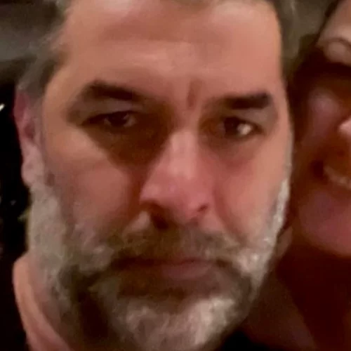 Βασίλης Μπισμπίκης | Μας συστήνει την αδελφή του, Παναγιώτα (εικόνα)