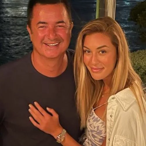 Acun Ilicali | Μας συστήνει για πρώτη φορά την κούκλα σύντροφό του