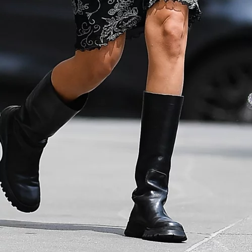 Είναι αυτή η μεγαλύτερη φθινοπωρινή τάση στα παπούτσια;