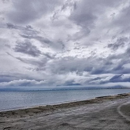 Άνοδος της θερμοκρασίας με παροδικές νεφώσεις και ασθενείς χιονοπτώσεις - Στο "ψυγείο" η Βόρεια Ελλάδα