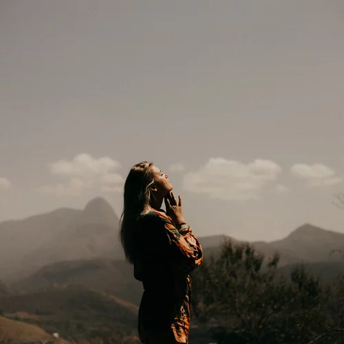 Τι είναι το μετατραυματικό στρες και πώς θα καταλάβεις ότι σου συμβαίνει;