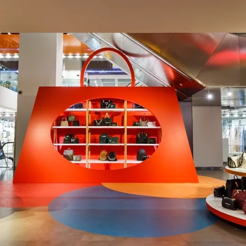 Notos | Ανακάλυψε ένα εντυπωσιακό Pop-Up Store στη στοά Χιρς στη Θεσσαλονίκη