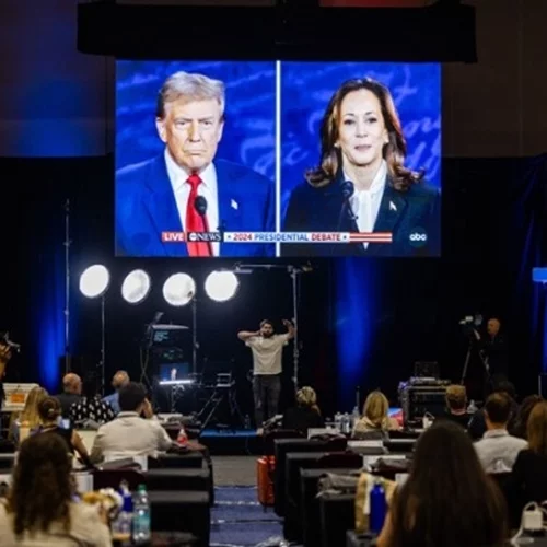Η Ηarris έβαλε στην άμυνα τον Τrump στην πρώτη τους τηλεμαχία