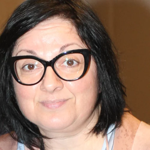 Συγκλονίζει η Σοφία Μουτίδου | " Επιβίωσα από το θέατρο και την τηλεόραση με χάπια"