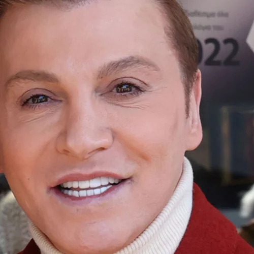 Βαρύ πένθος για τον Τάκη Ζαχαράτο | Πέθανε ο πατέρας του από κορονοϊό