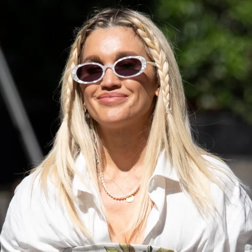 Έχει καύσωνα | Πως θα ντυθείς για να παραμένεις κομψή