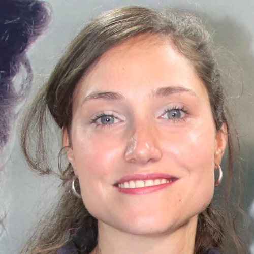 Χαρά Μάτα Γιαννάτου | Με αυτόν τον ηθοποιό έχει σχέση εδώ και 10 χρόνια η πρωταγωνίστρια της "Σκοτεινής θάλασσας"