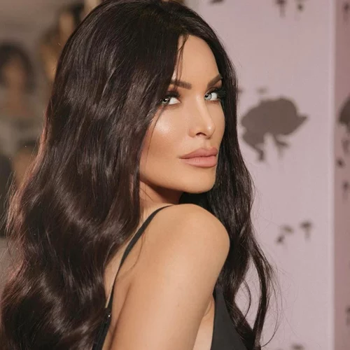 Η Κατερίνα Καινούργιου μελαχρινή | Το hair look που ενθουσίασε του παραπάνω από 800k followers της στο Instagram