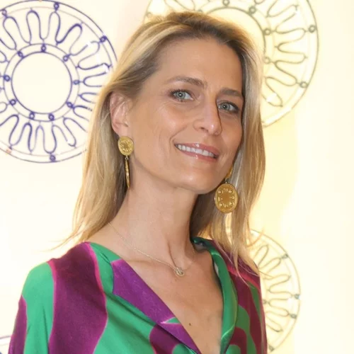 Back to the gym | Η Τατιάνα Μπλάτνικ με athleisure look - Πώς να το αντιγράψεις