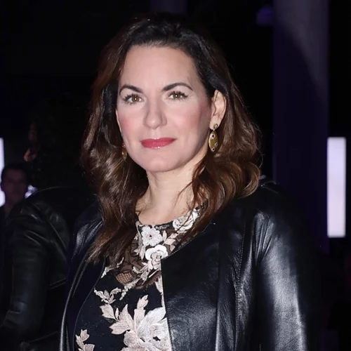 Όλγα Κεφαλογιάννη | Φόρεσε το χρώμα σκιάς που κολακεύει απόλυτα τα καστανά μάτια