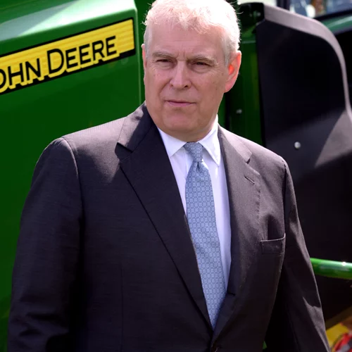 Πρίγκιπας Andrew | Θα επιστρέψει στα βασιλικά του καθήκοντα εάν αθωωθεί από το δικαστήριο;