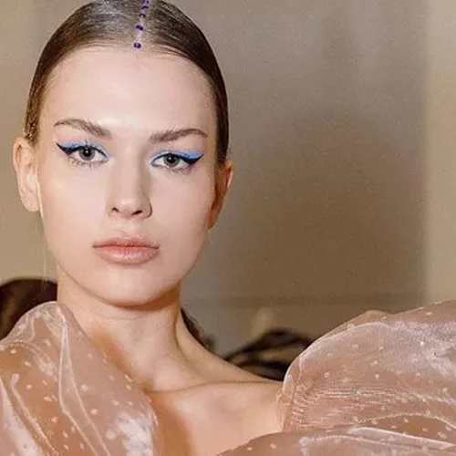 Είναι επίσημο | Αυτή είναι η μεγαλύτερη τάση στο μακιγιάζ τώρα σύμφωνα με την NYFW