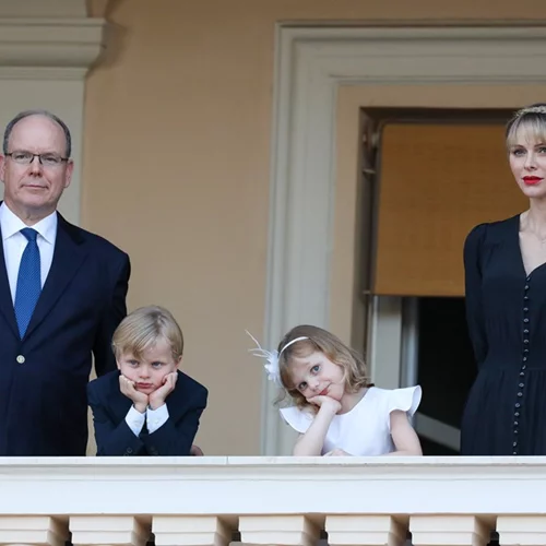 Πριγκίπισσα Charlene | Μακριά από τον Αλβέρτο του Μονακό στην επέτειο γάμου τους