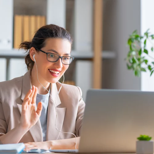 Η εργασία από το σπίτι απαιτεί και τη σωστή καρέκλα γραφείου. Βρες τη δικιά σου!