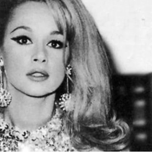 Σπάνιο ρετρό κλικ | Η Αλίκη Βουγιουκλάκη το 1966 στις Κάννες