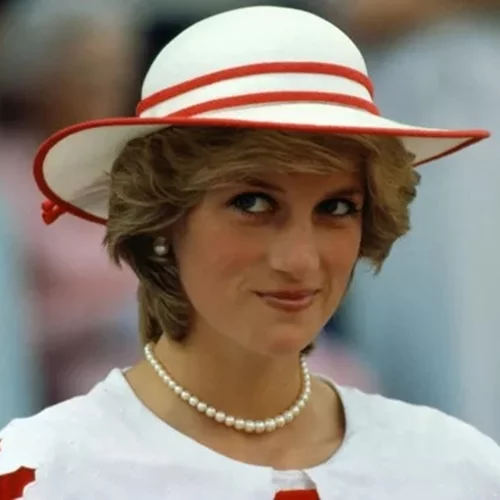 "Ντρέπεσαι και μισείς τον εαυτό σου" | Η διατροφική διαταραχή που 'βασάνιζε' την πριγκίπισσα Νταϊάνα