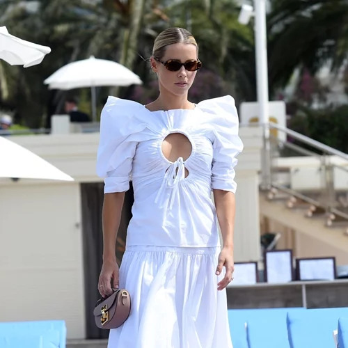 Τα H&M φορέματα που θα σε κάνουν να νιώθεις πως είσαι σε διακοπές ακόμα και στην πόλη