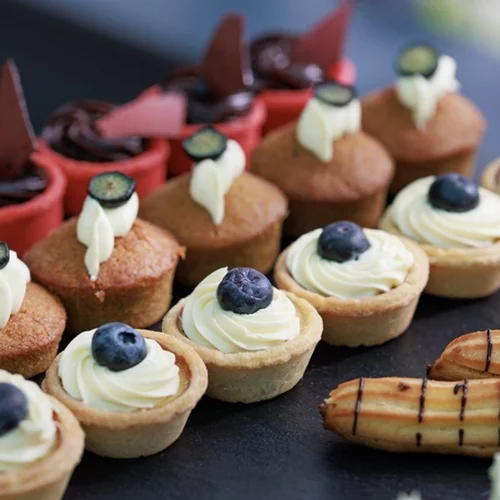 Εορτολόγιο | Ποιος γιορτάζει σήμερα, 16 Νοεμβρίου