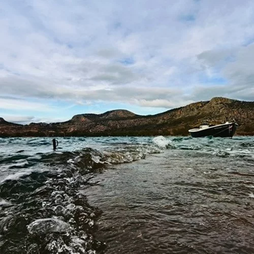 Τοπικές βροχές και παροδικές χιονοπτώσεις στα ορεινά - Πού θα σημειωθεί πτώση της θερμοκρασίας