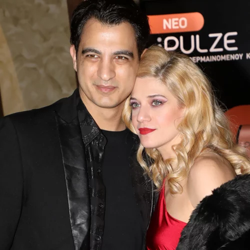 Η Τζένη Θεωνά για τον πόλεμο στην Ουκρανία | "Χτυπιέται ο γιος μου και η κόρη σου"