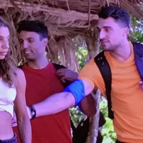 Survivor | Τα επικά σχόλια στο Twitter για Μαριαλένα Ρουμελιώτη - Σάκη Κατσούλη