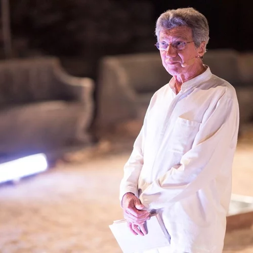 Κηδεία Γιάννη Φέρτη | Σύσσωμος ο καλλιτεχνικός κόσμος έδωσε το παρών