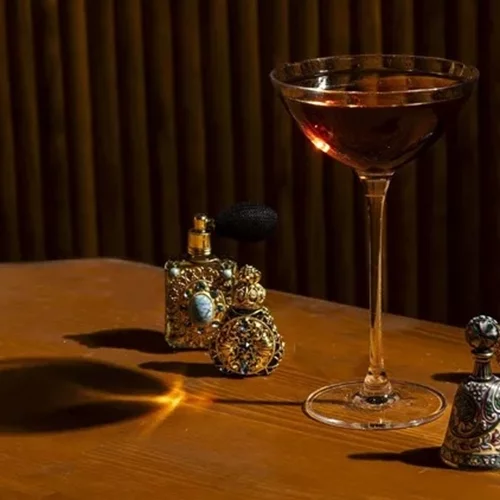 To Stravinsky’s Parfumerie ίσως γίνει το πιο πρωτοποριακό μπαρ της Ευρώπης