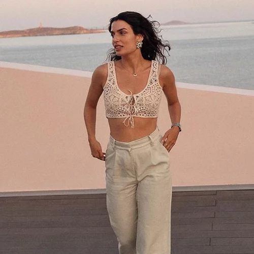 Βρήκαμε το H&M φόρεμα που φόρεσε η Τόνια Σωτηροπούλου στο Φεστιβάλ της Βενετίας