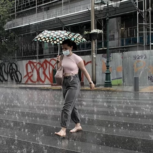 Μίνι κακοκαιρία θα σαρώσει τη χώρα - Πού και πότε θα σημειωθούν καταιγίδες και χαλαζοπτώσεις