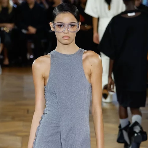 5 items απευθείας από τα catwalks των Εβδομάδων Μόδας που μπορούμε να φορέσουμε στο δρόμο