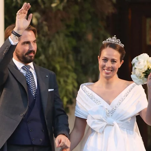 Nina Flohr & Φίλιππος Ντε Γκρες | Το αξίας 18 εκατομμυρίων ευρώ σχεδόν ακατοίκητο διαμέρισμά τους στην Αθήνα