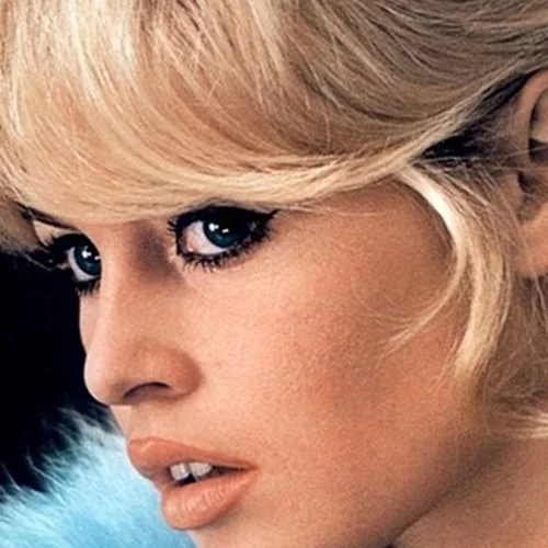 Brigitte Bardot | "Η αυτοκτονία ήταν η διαφυγή μου"