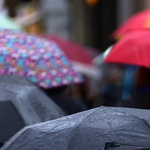 Βροχές και καταιγίδες στις περισσότερες περιοχές της χώρας σήμερα