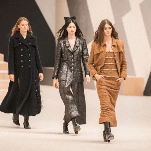 Όσα ξεχωρίσαμε από την Haute Couture FW 2022/23 συλλογή της Chanel
