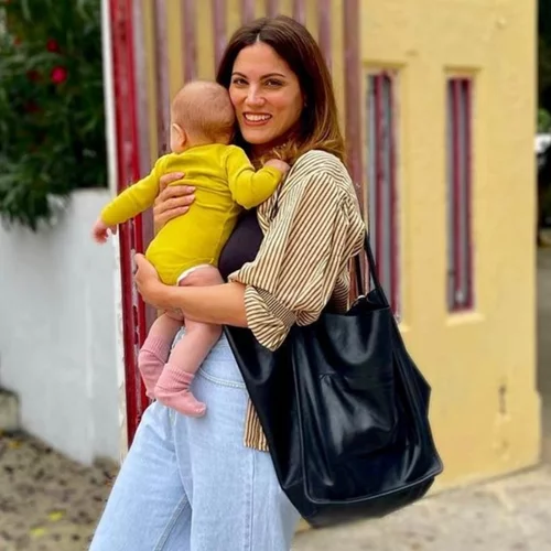 Το μήνυμα της Μαίρης Συνατσάκη | "Αγωνιστικούς χαιρετισμούς στους στρεσαρισμένους γονείς"