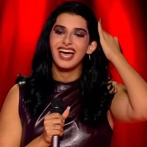 Angel - The Voice | Ποια είναι η 18χρονη τρανς εγγονή της Δούκισσας;