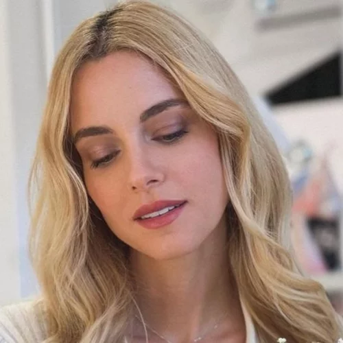 Στην κουζίνα με τον Σάββα και την Αναστασία η Δούκισσα Νομικού | Φτιάχνουν πασχαλινά κουλουράκια