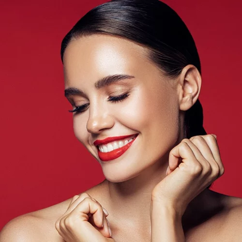 Date Night | 3 makeup looks για την Ημέρα του Αγίου Βαλεντίνου που θα τον κάνουν να σε ερωτευτεί ακόμα περισσότερο