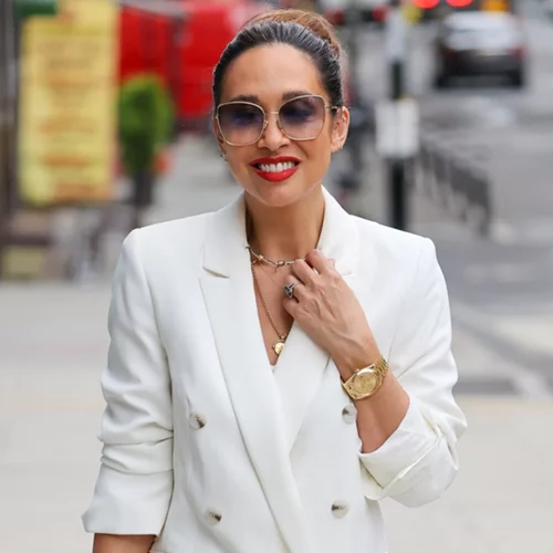 5 outfits που θα σε κρατήσουν κομψή μέχρι να τελειώσει το καλοκαίρι