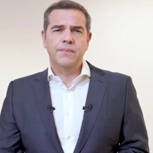 Ο Αλέξης Τσίπρας παραιτήθηκε από βουλευτής | "Είμαι αποφασισμένος να συναντηθώ με τις ανάγκες των πολλών"
